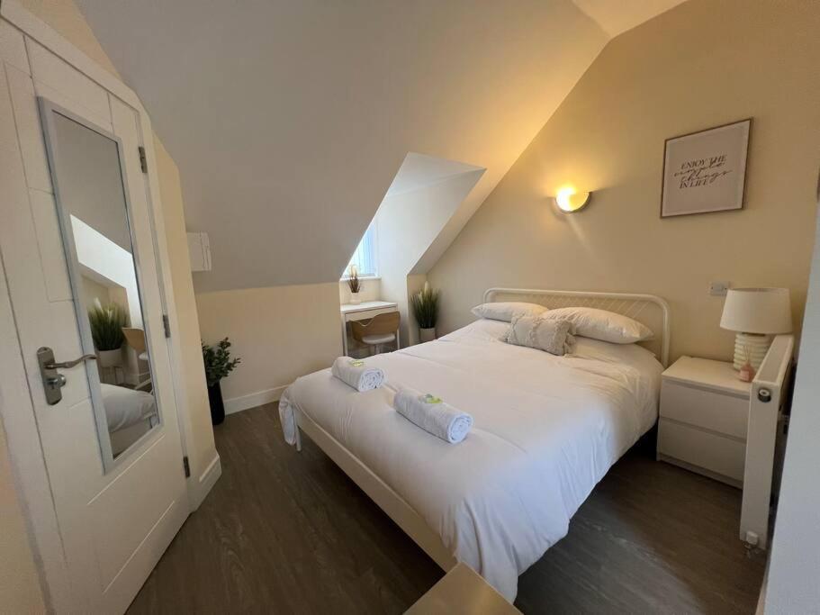 Apartment 6 Flat, 50m To Airbus Bristol